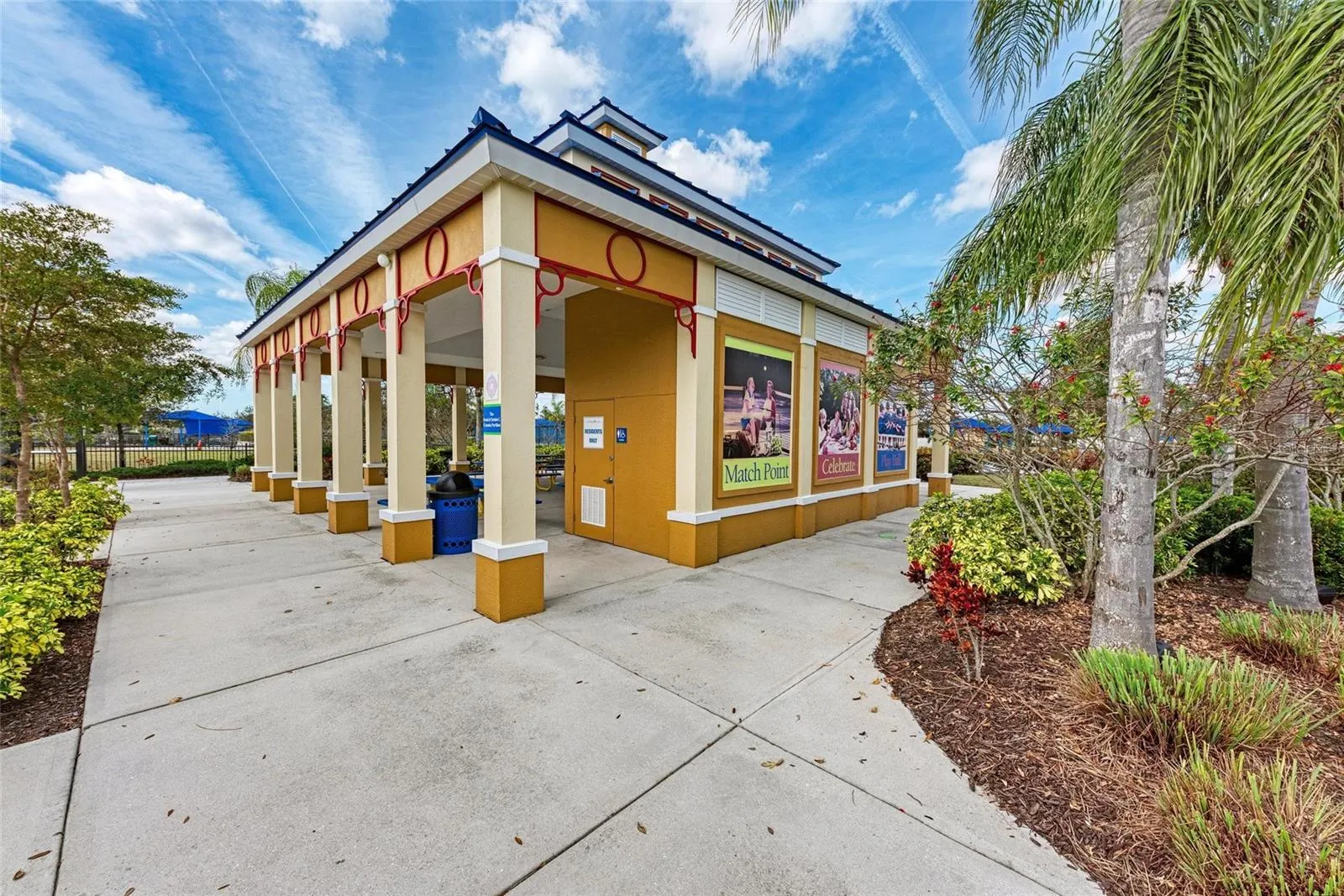 12051 FOREST PARK CIR
