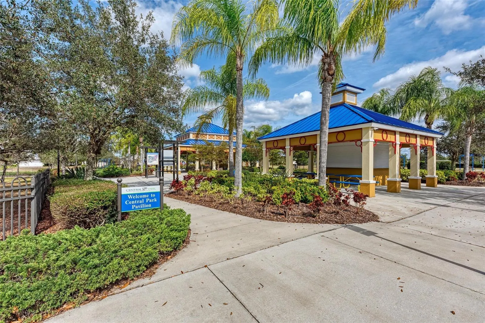 12051 FOREST PARK CIR