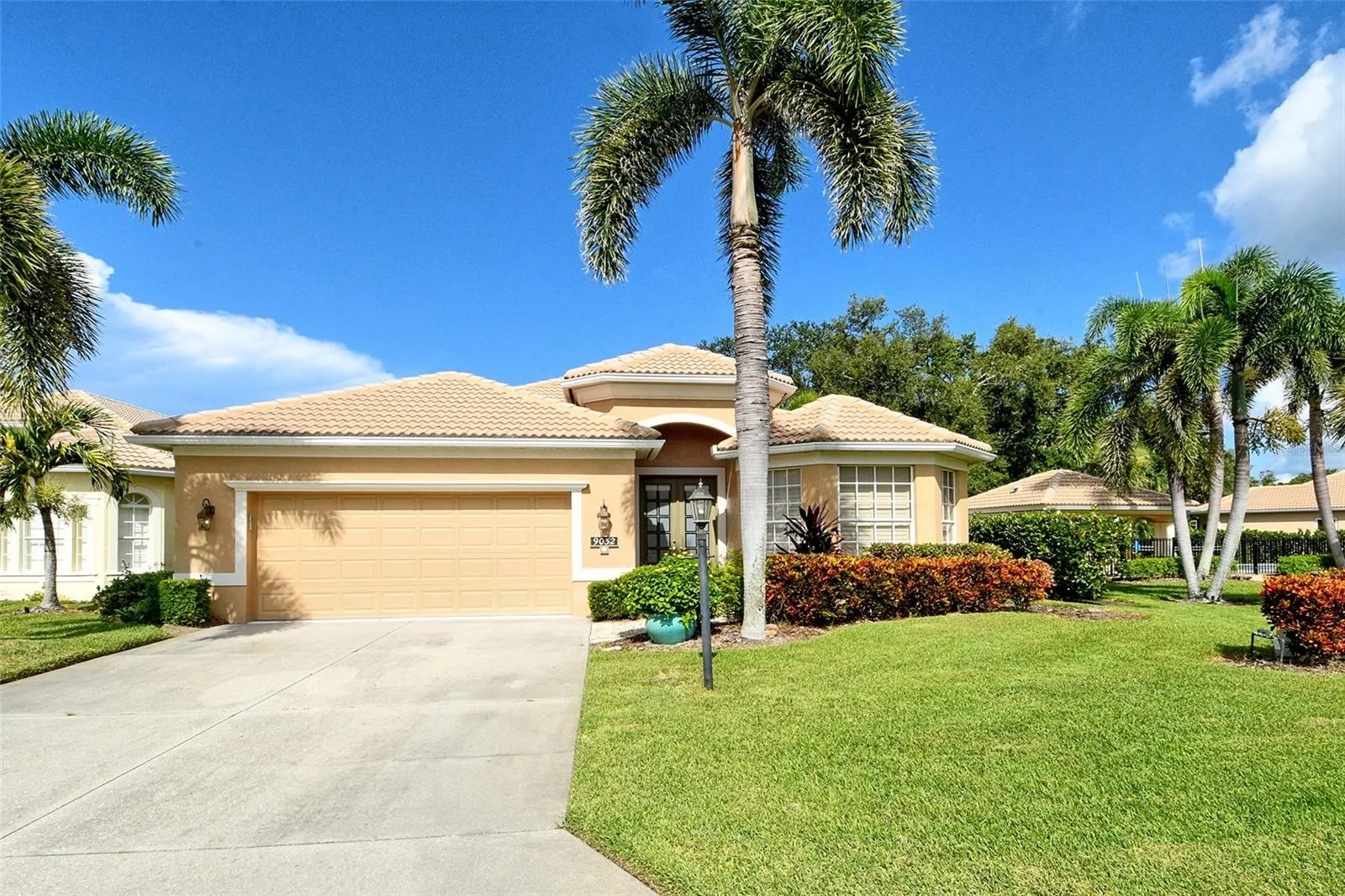 9032 WILLOW BROOK DR