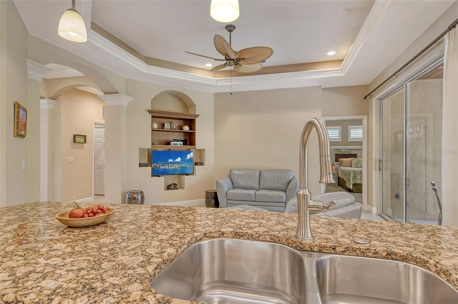 9032 WILLOW BROOK DR