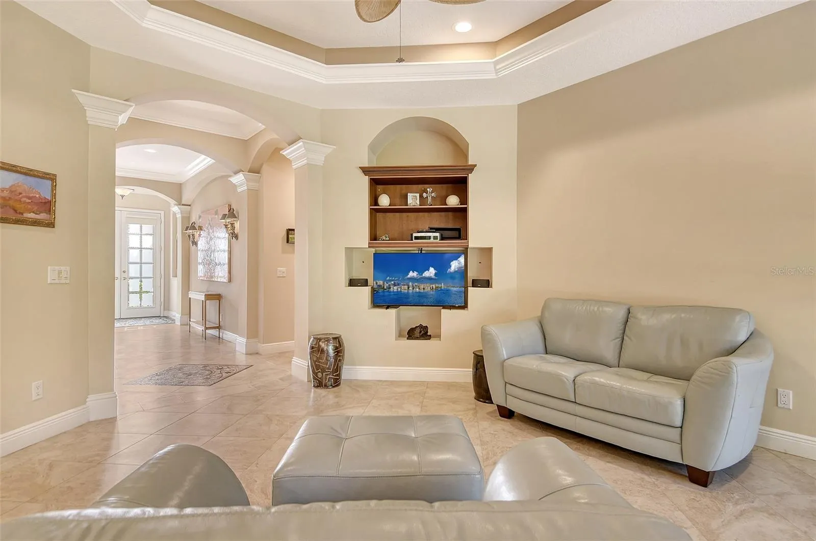 9032 WILLOW BROOK DR