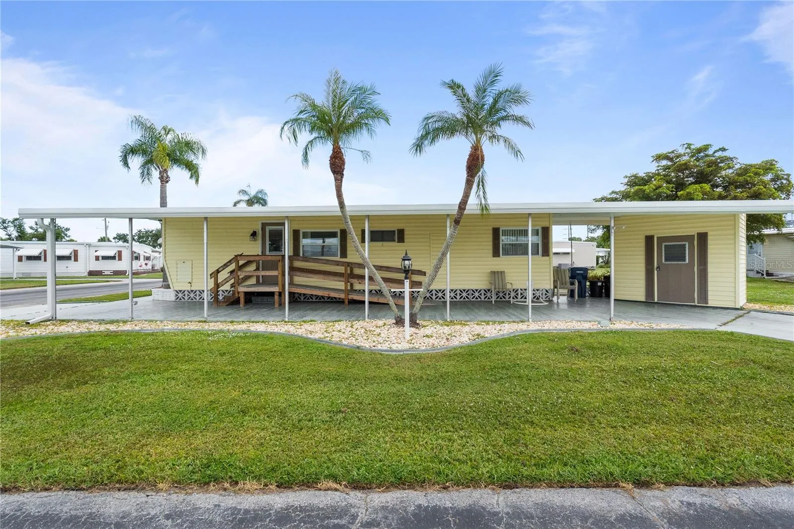 5319 CHATEAU LN