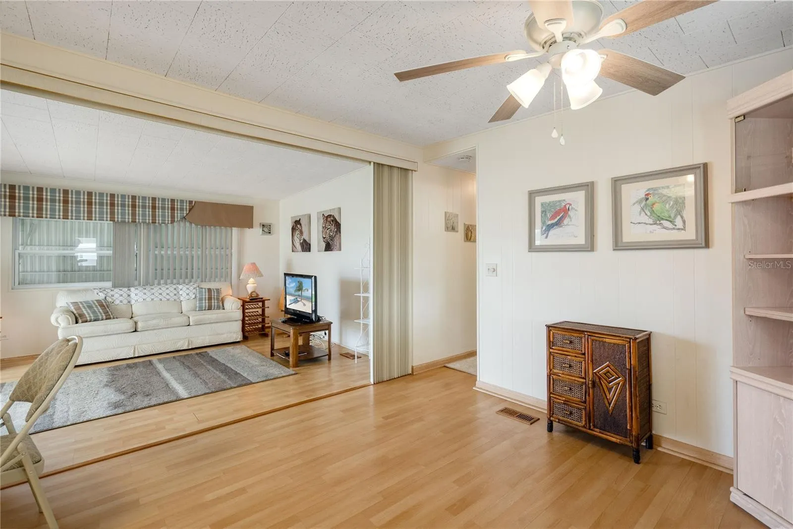 5319 CHATEAU LN