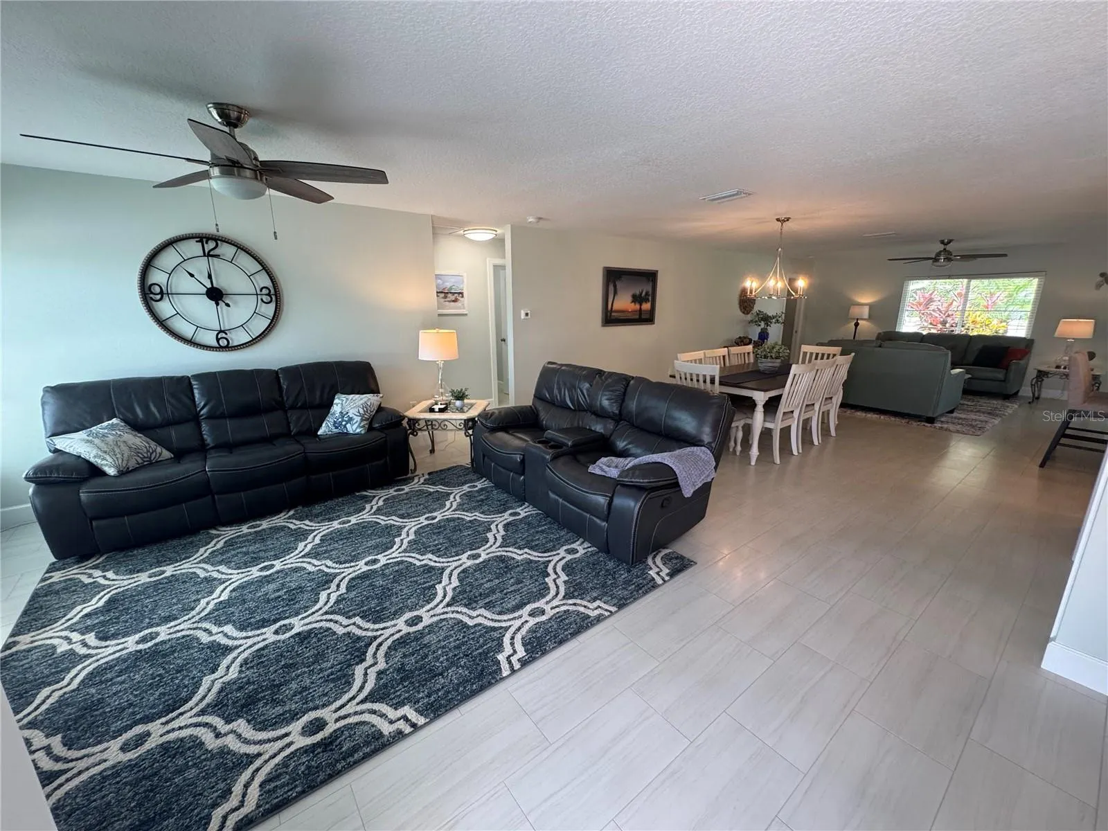 1500 STEWART DR #301, #301