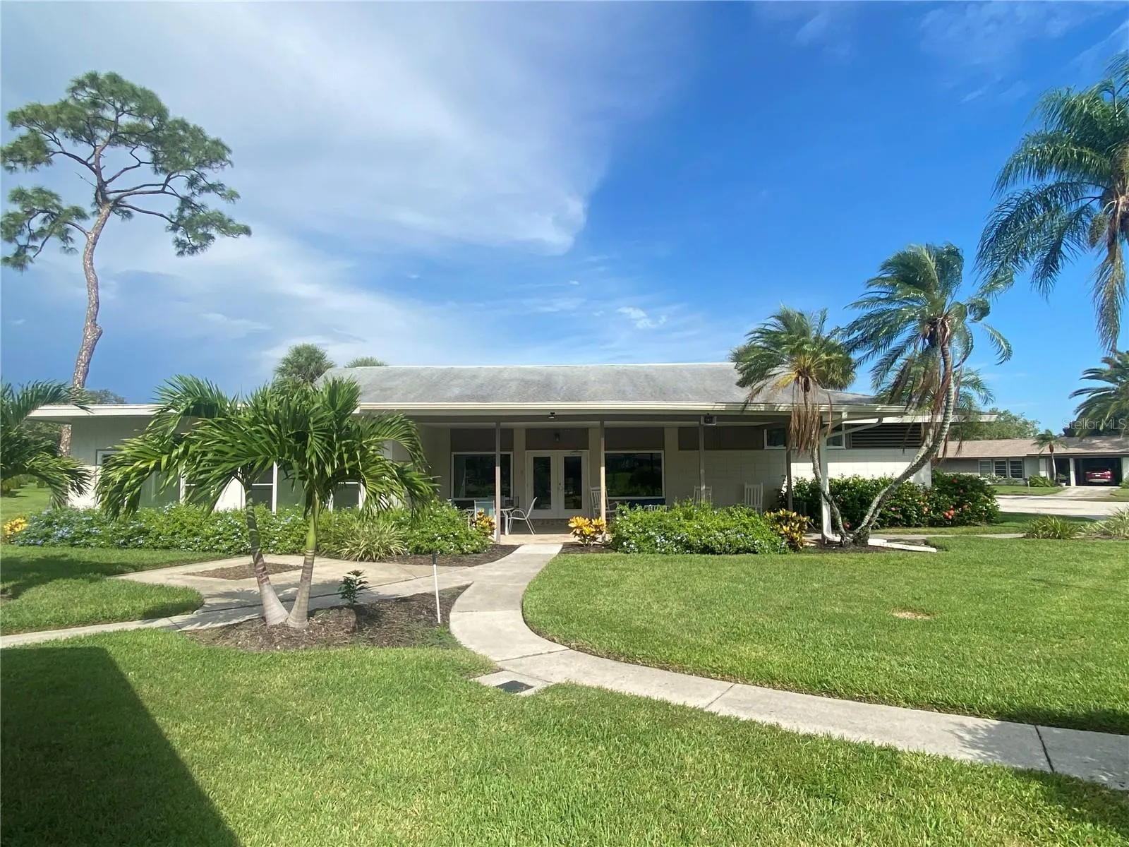 1500 STEWART DR #301, #301