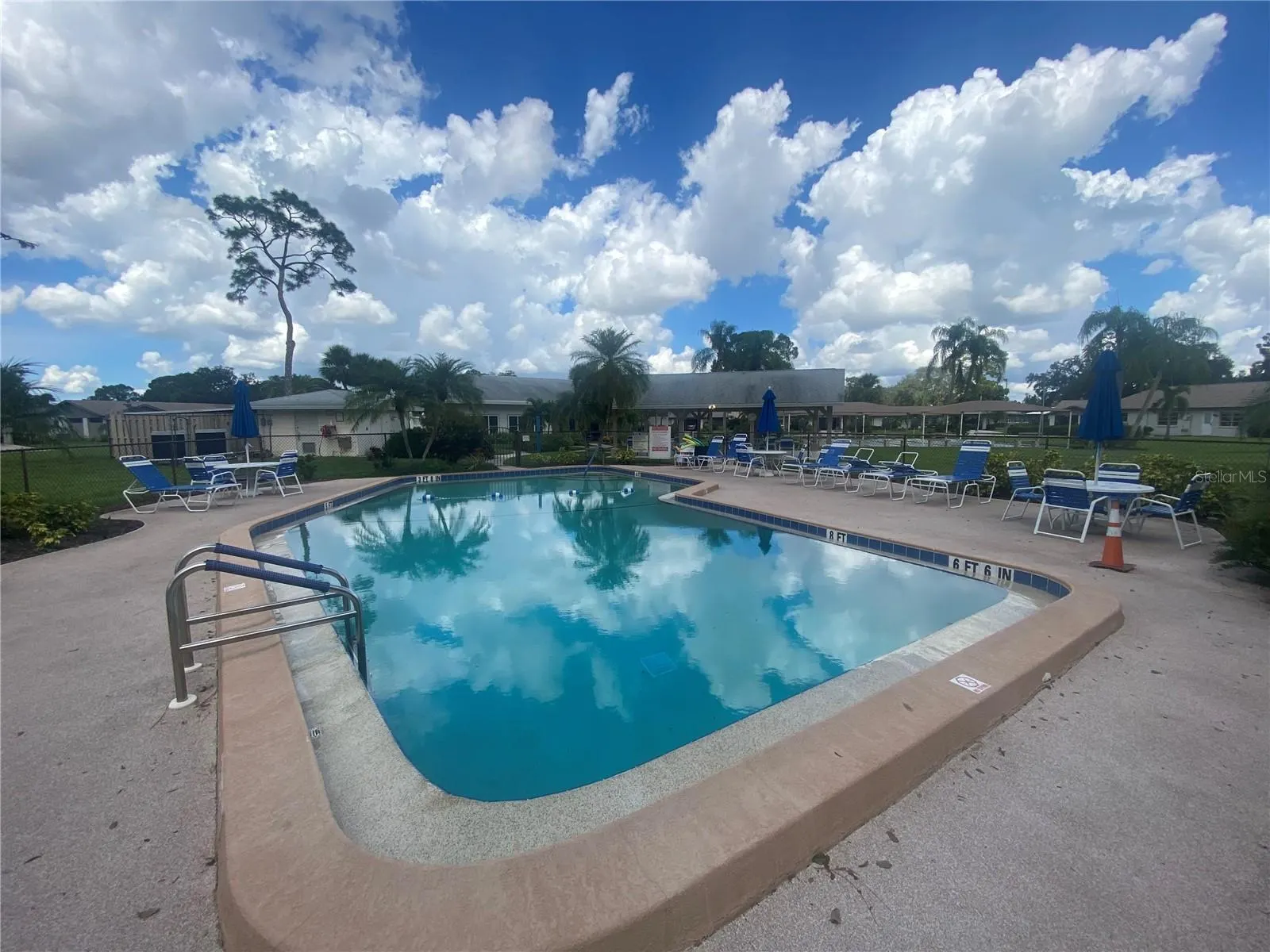 1500 STEWART DR #301, #301