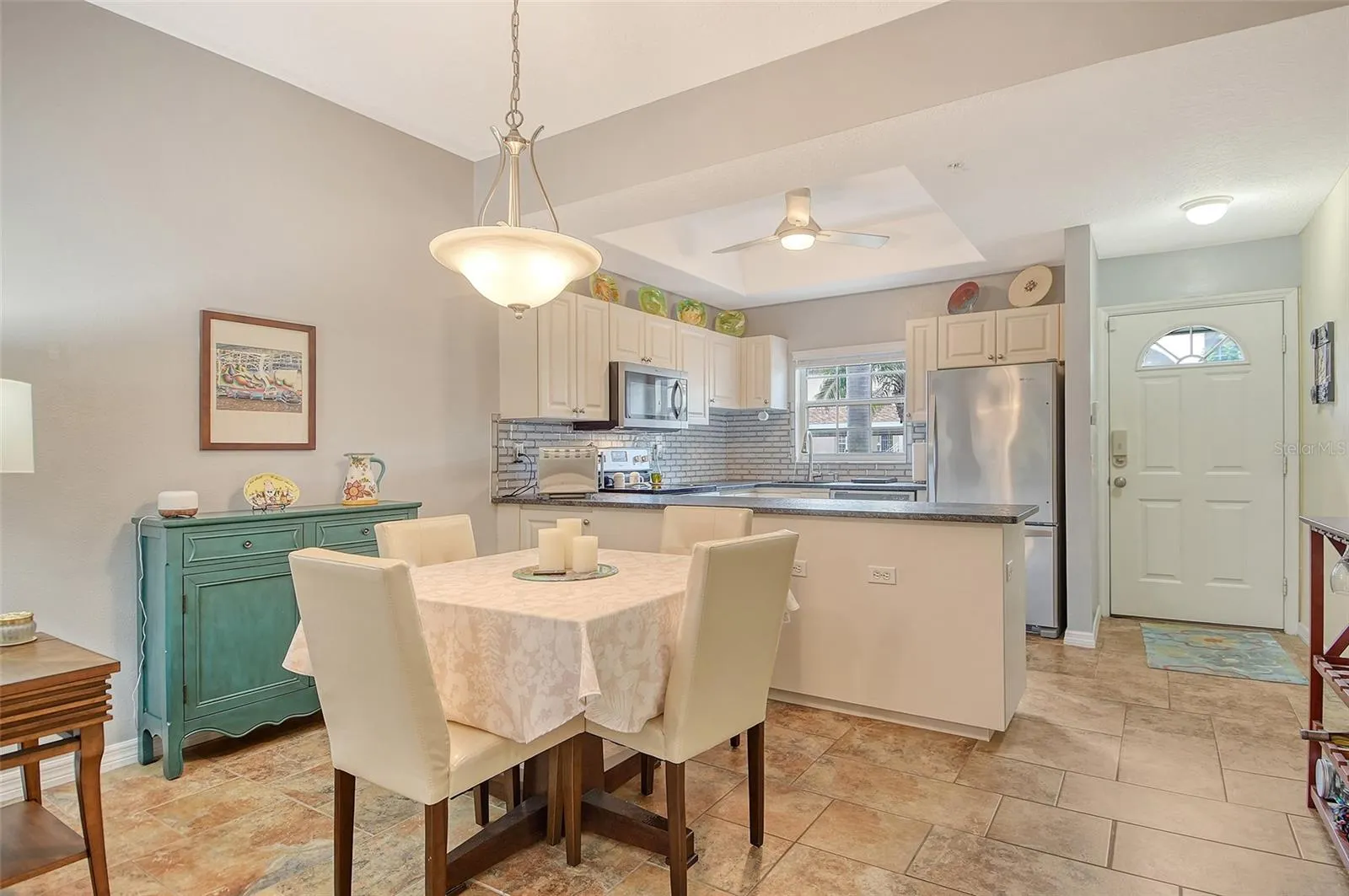 4235 CASTLEBRIDGE LN #1210, #1210