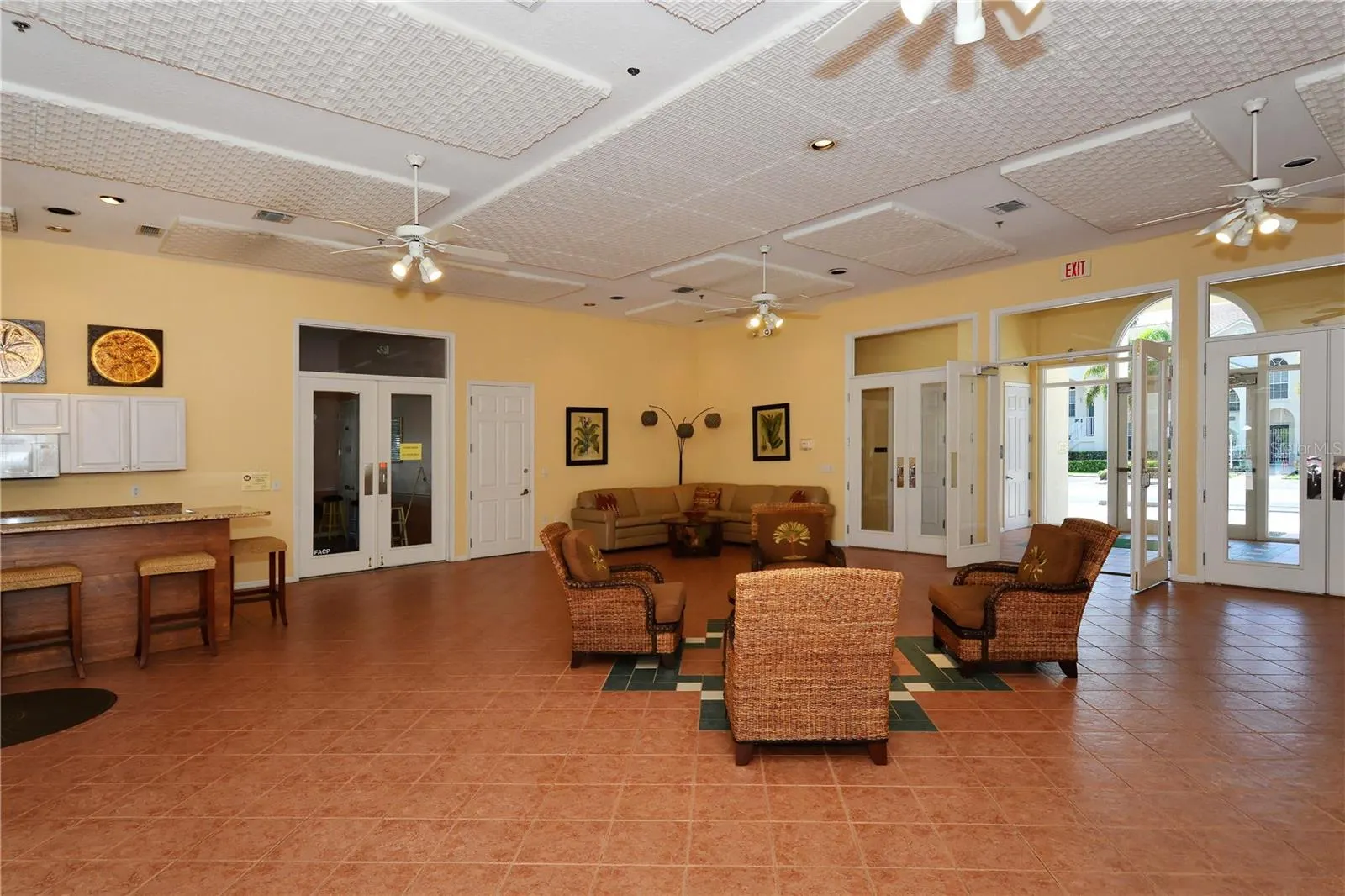 4235 CASTLEBRIDGE LN #1210, #1210