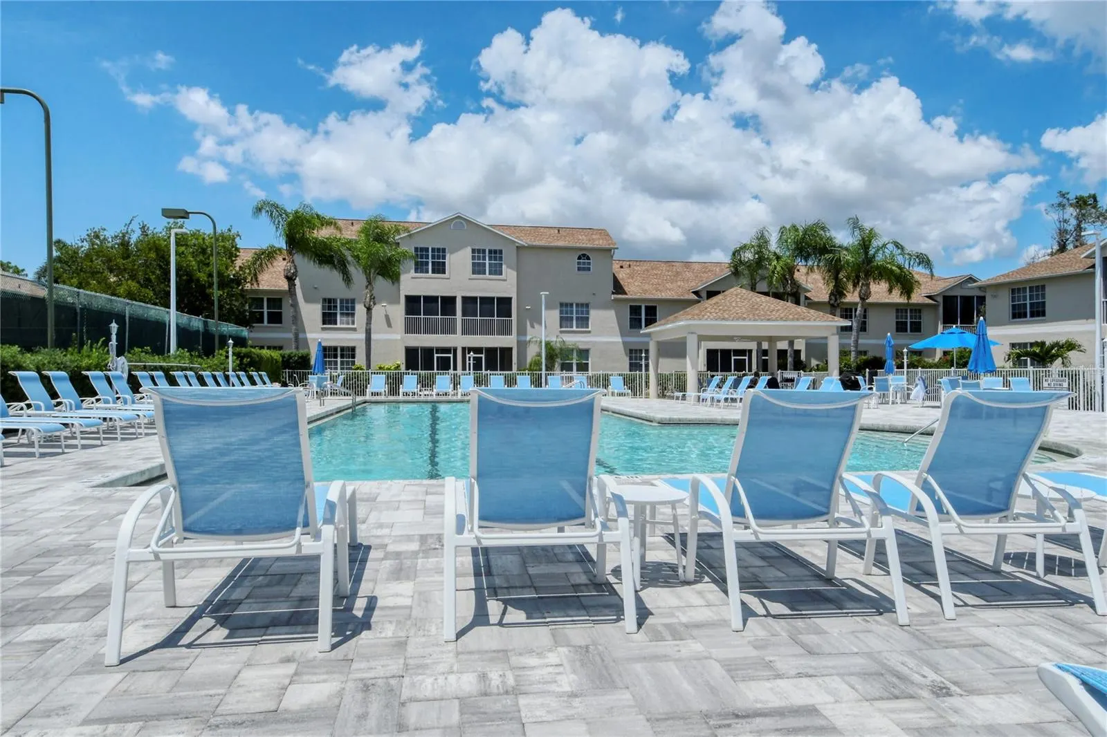 4235 CASTLEBRIDGE LN #1210, #1210