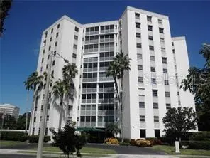 435 S GULFSTREAM AVE #906, #906