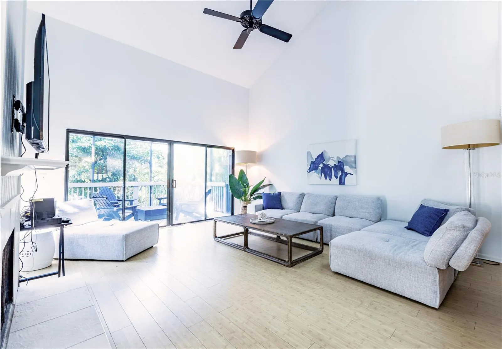 1473 LANDINGS CIR #44, #44