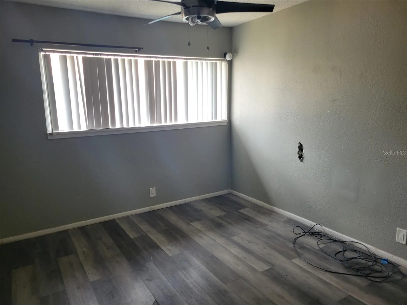 927 BYRON LN #927, #927