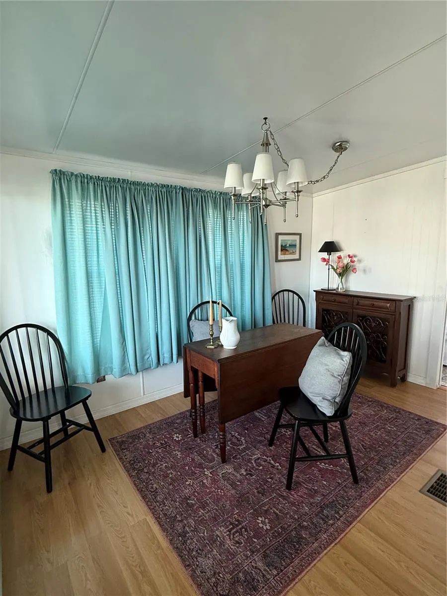35048 CONDOMINIUM BLVD
