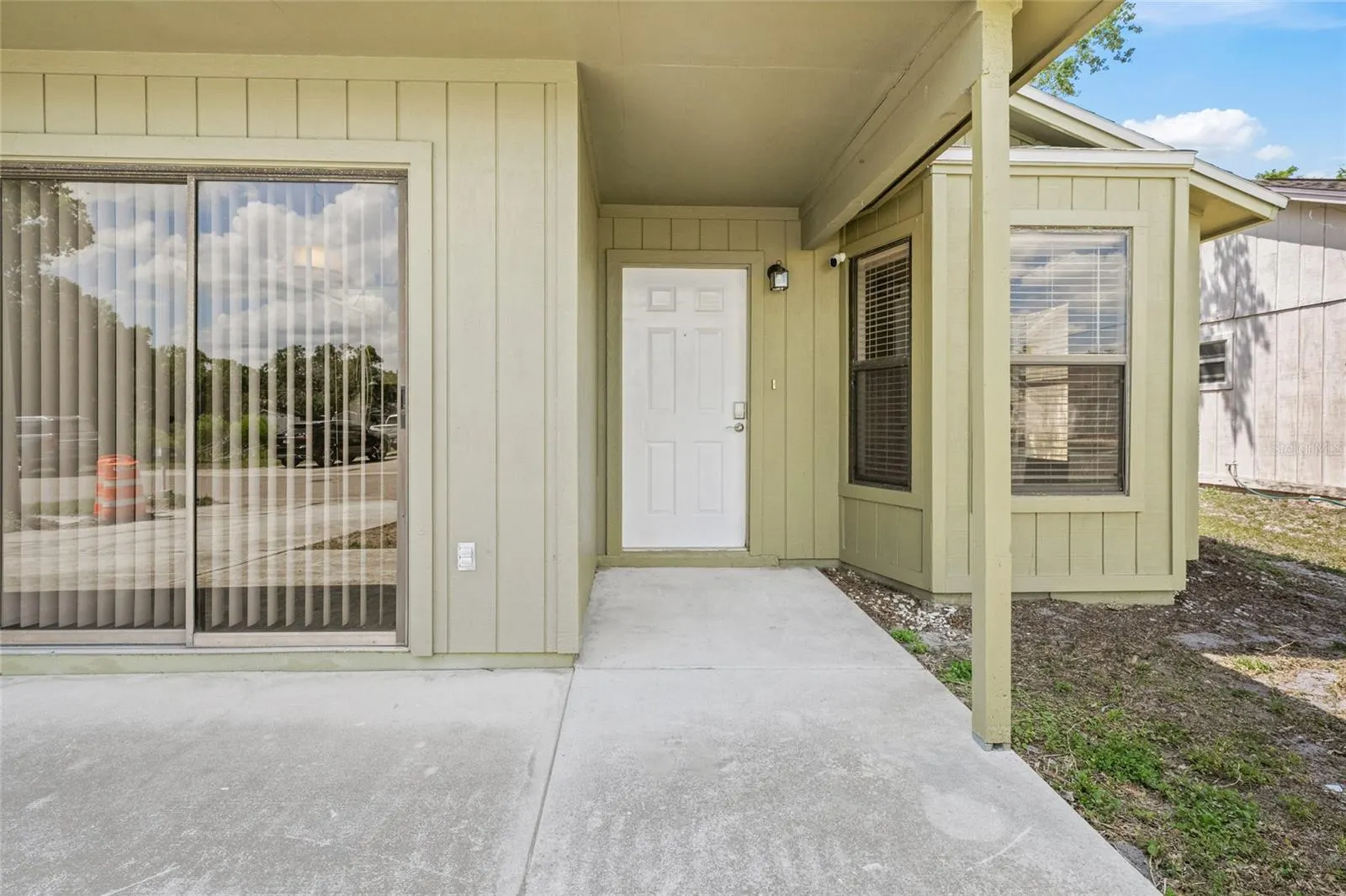 1553 MACKERAL AVE