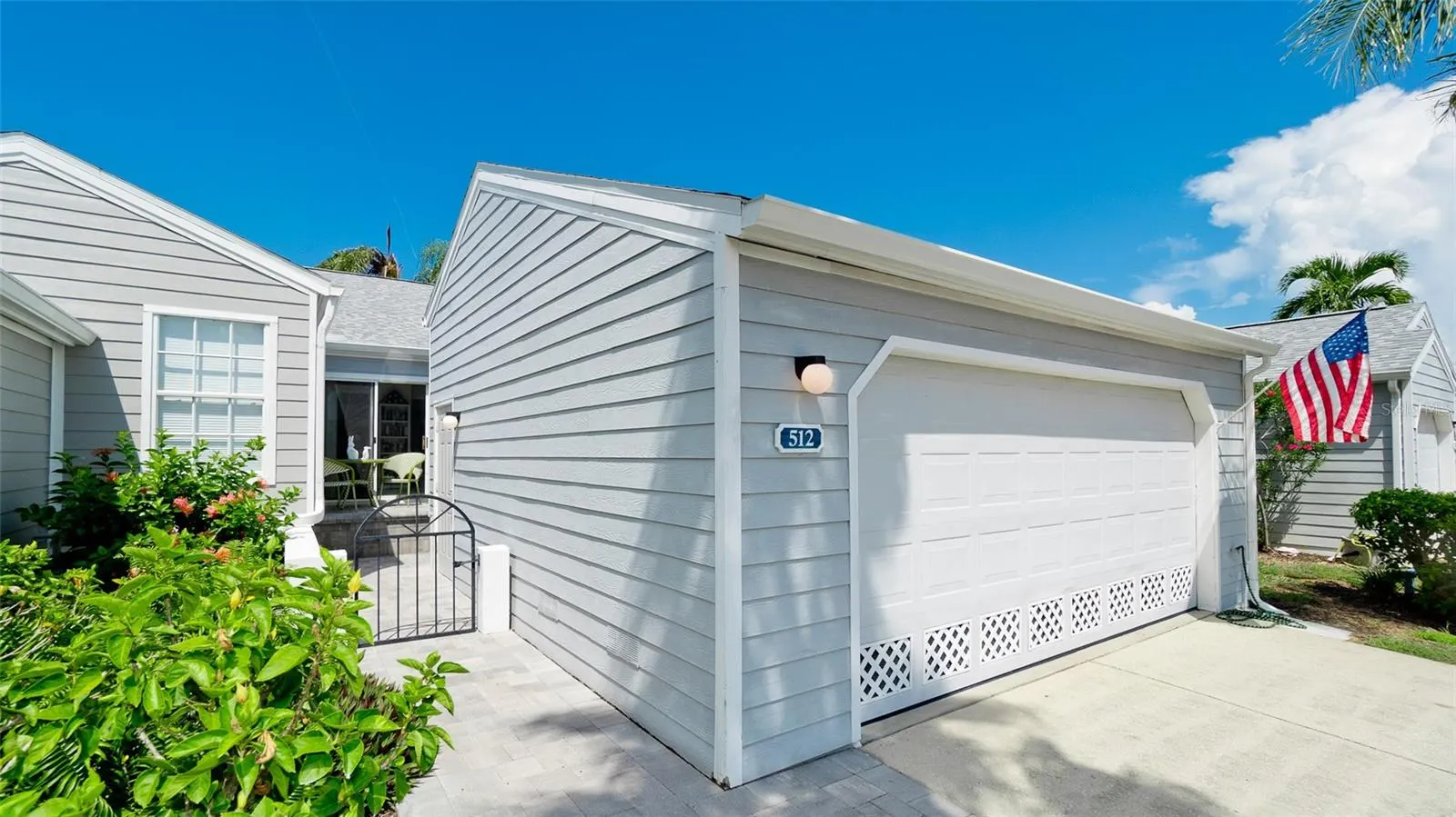 512 SANDERLING CIR