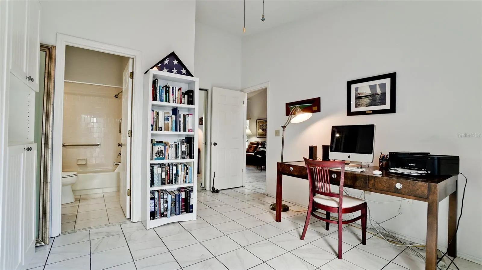 512 SANDERLING CIR