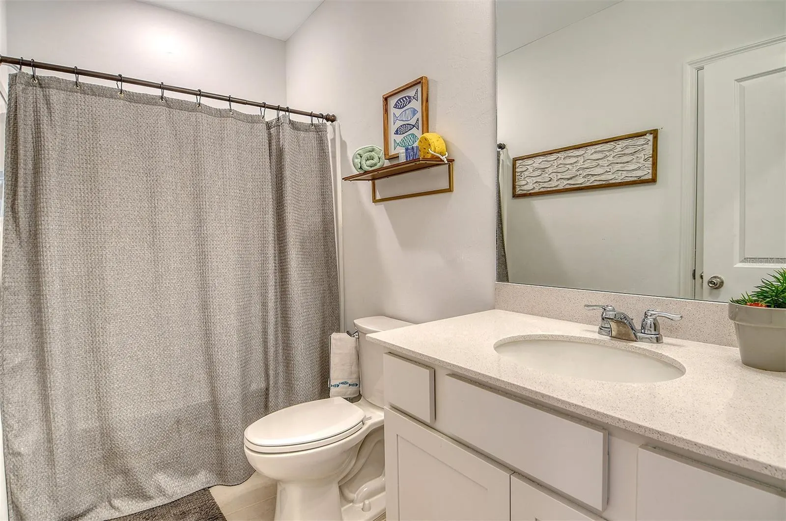 1828 VANORA LN