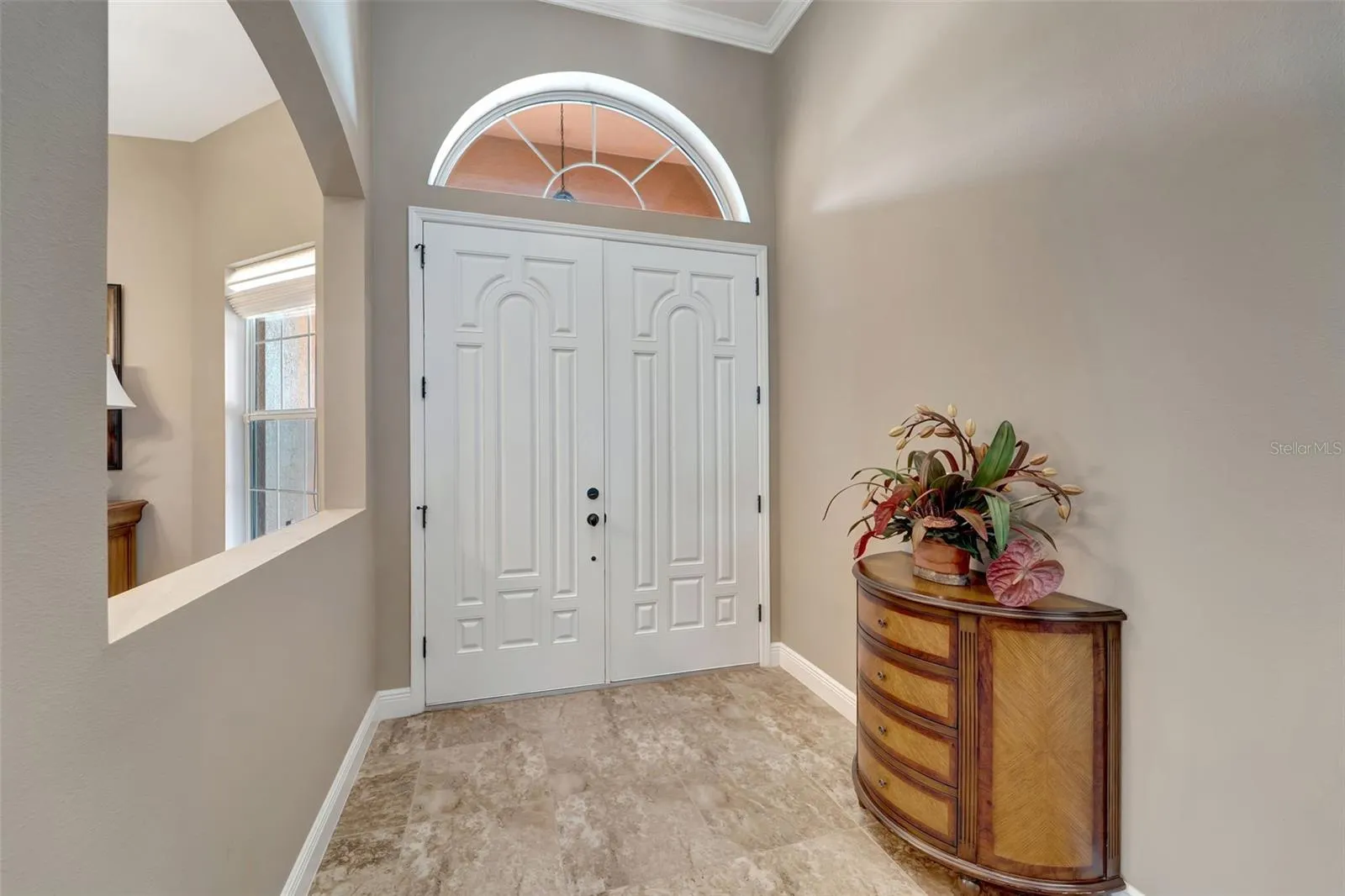 5600 ROCK DOVE DR