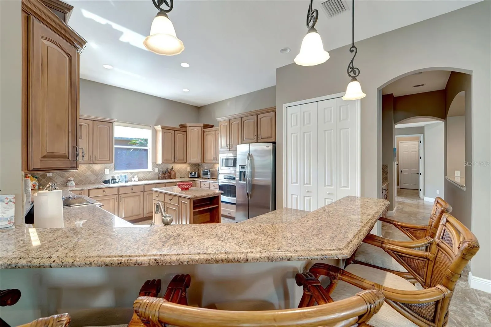 5600 ROCK DOVE DR