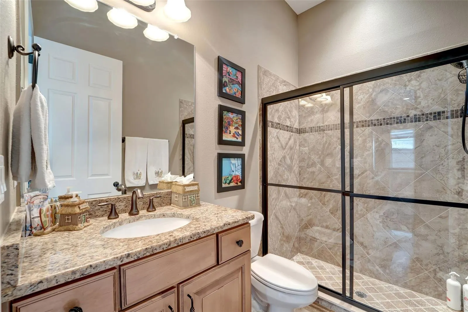 5600 ROCK DOVE DR