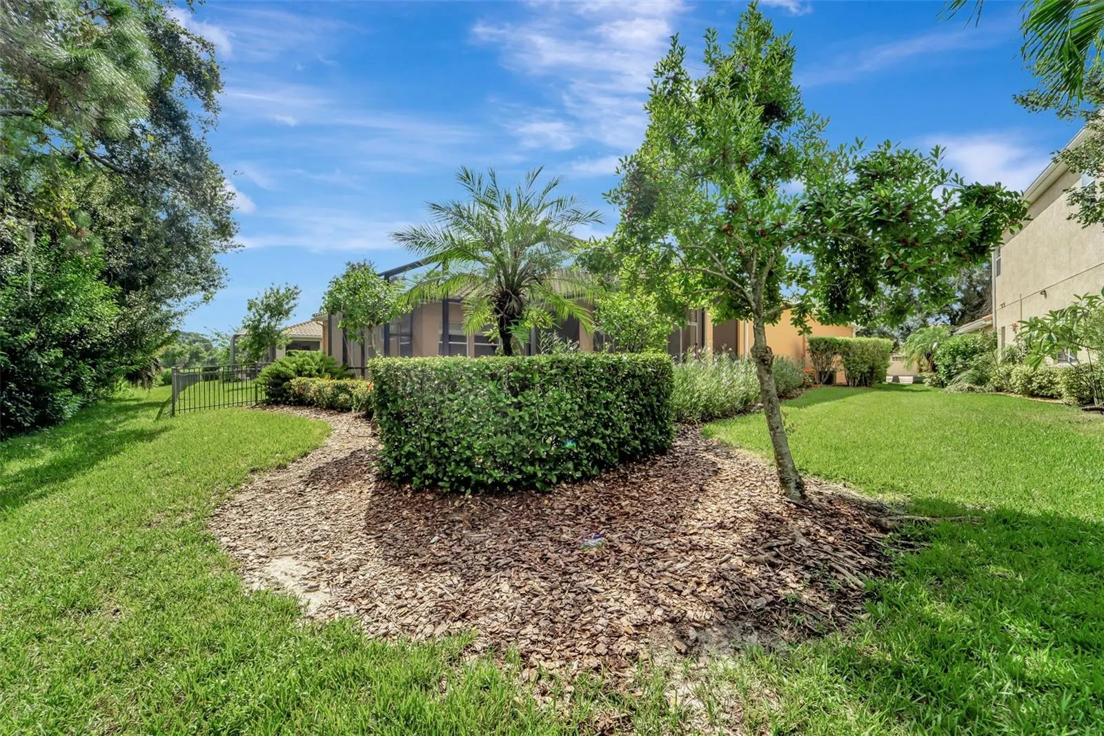 5600 ROCK DOVE DR