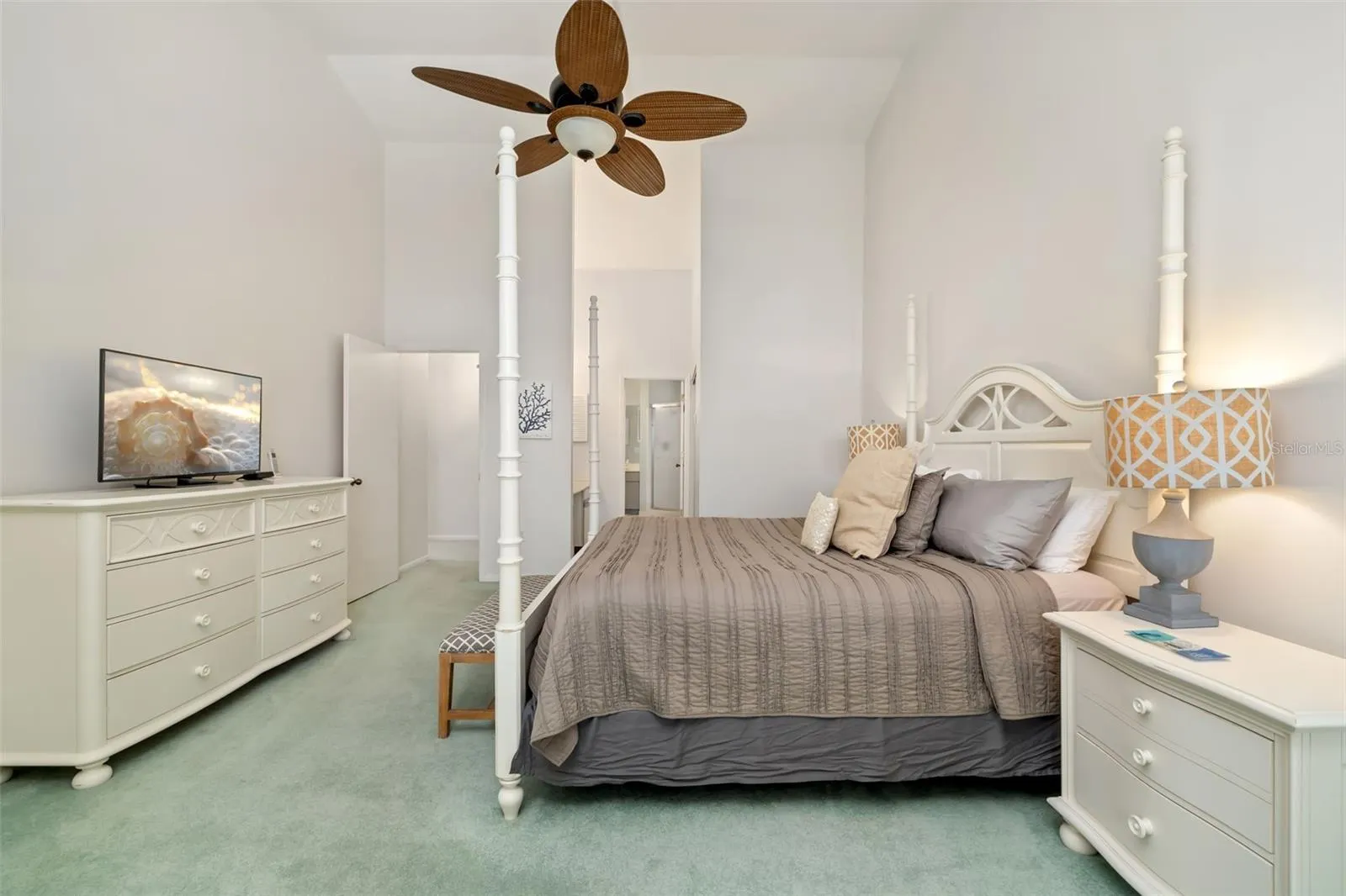 5287 HERON WAY #205, #205
