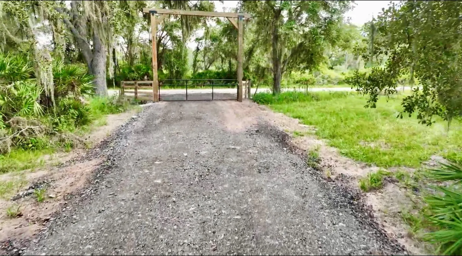 0000 ROBERTS RD