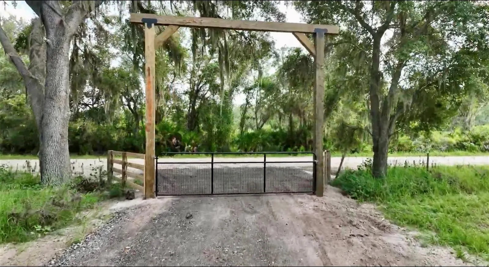 0000 ROBERTS RD