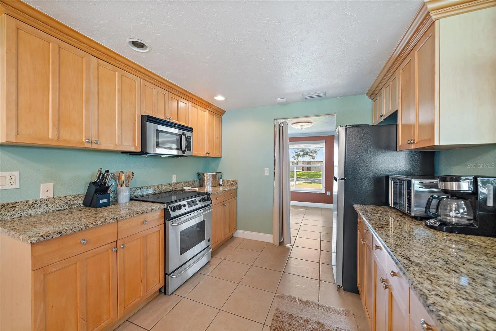 455 N SHORE DR