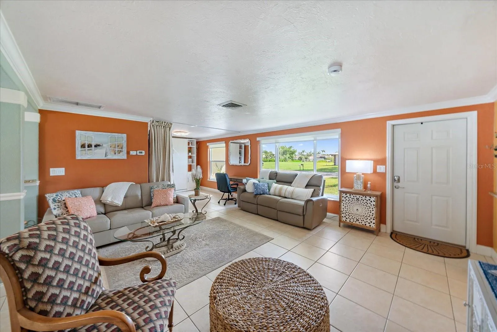 455 N SHORE DR