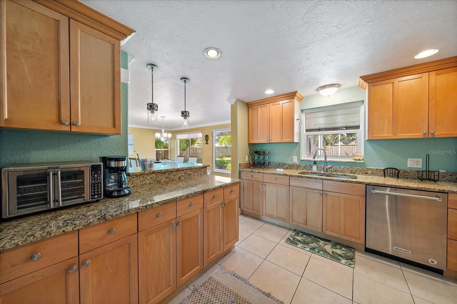 455 N SHORE DR