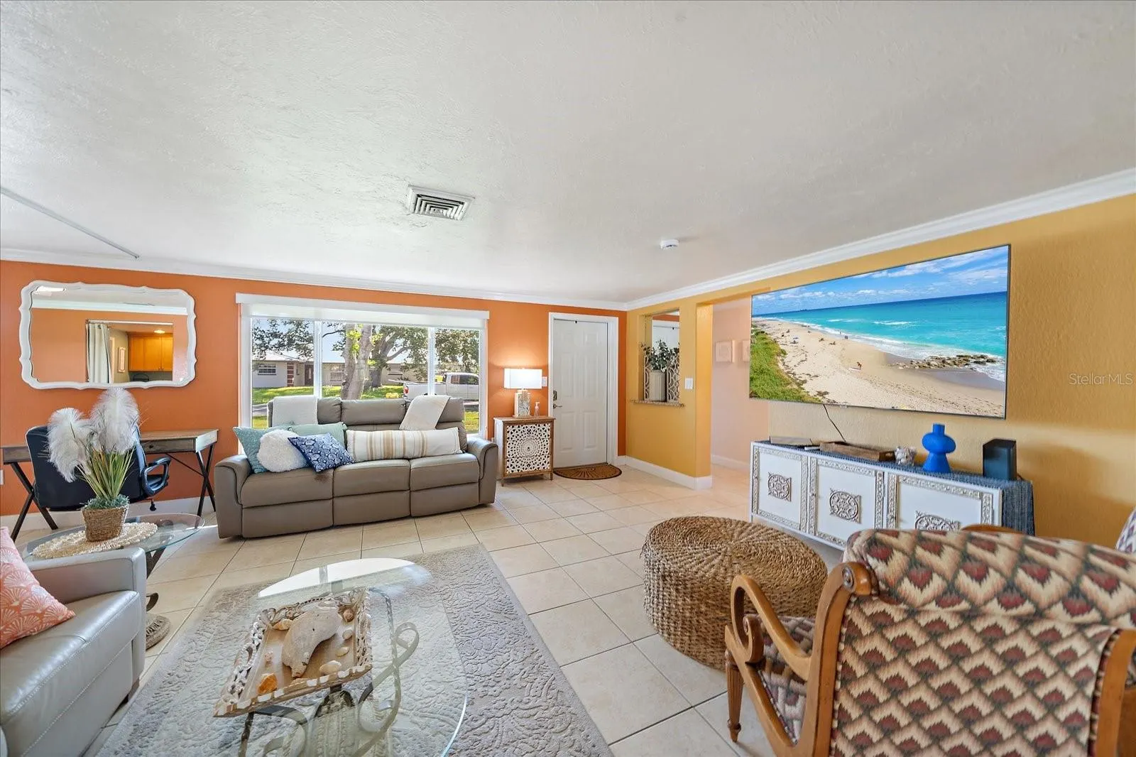455 N SHORE DR