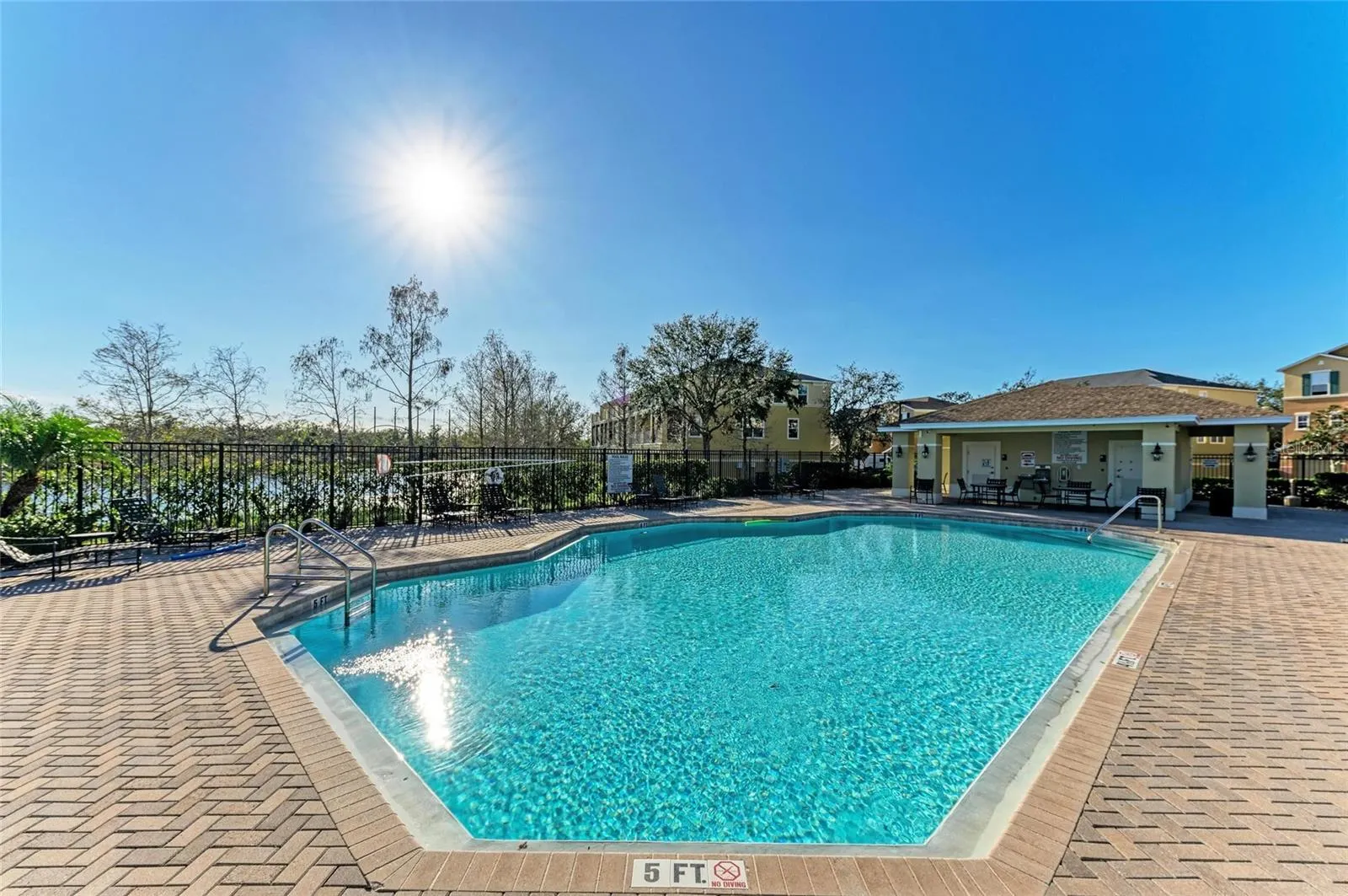 8848 WHITE SAGE LOOP