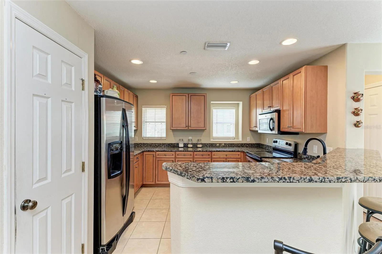 8848 WHITE SAGE LOOP