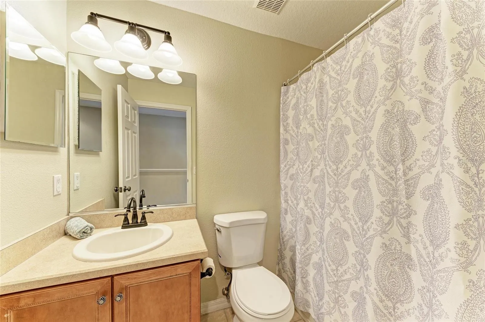 8848 WHITE SAGE LOOP