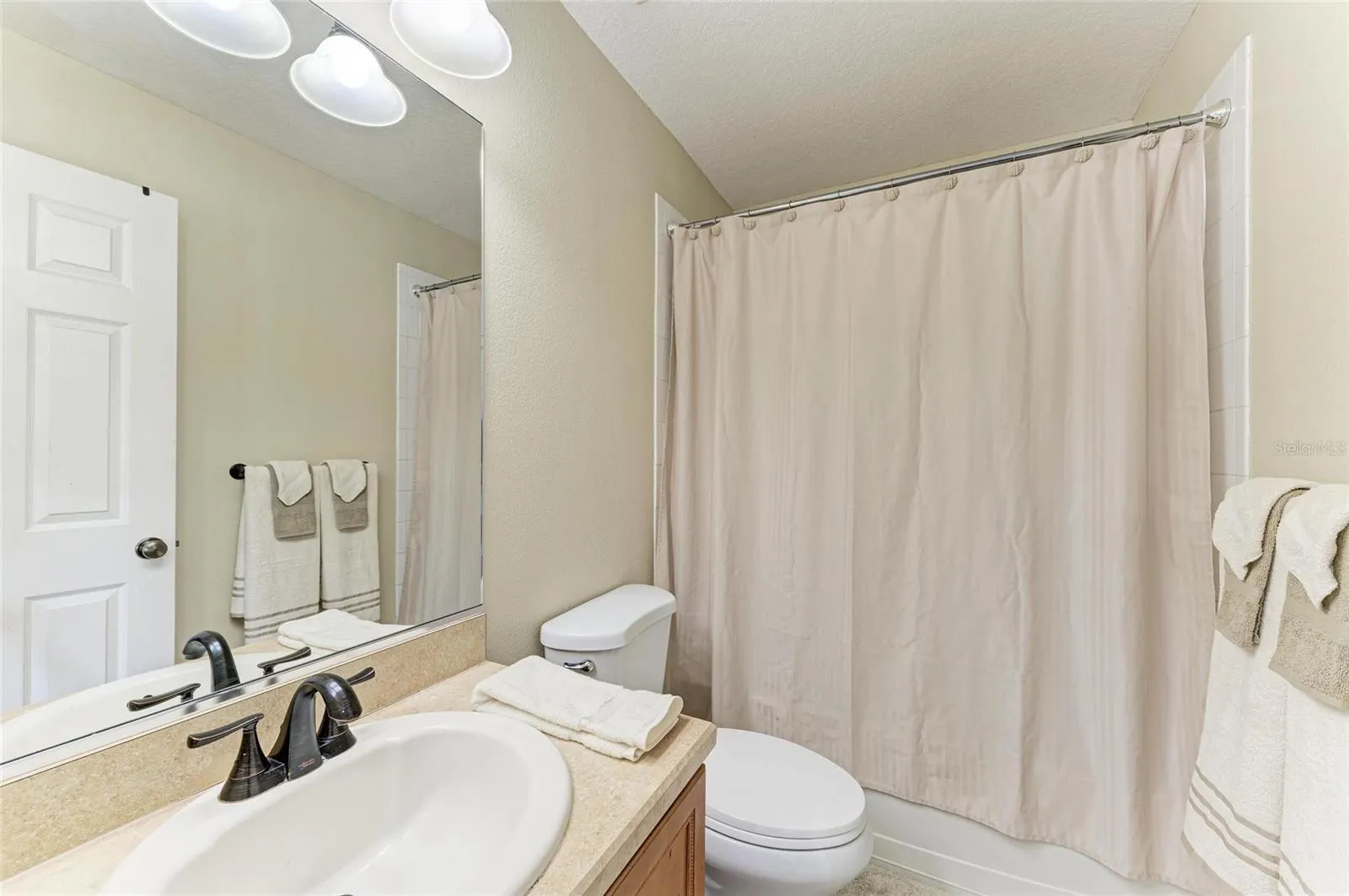8848 WHITE SAGE LOOP