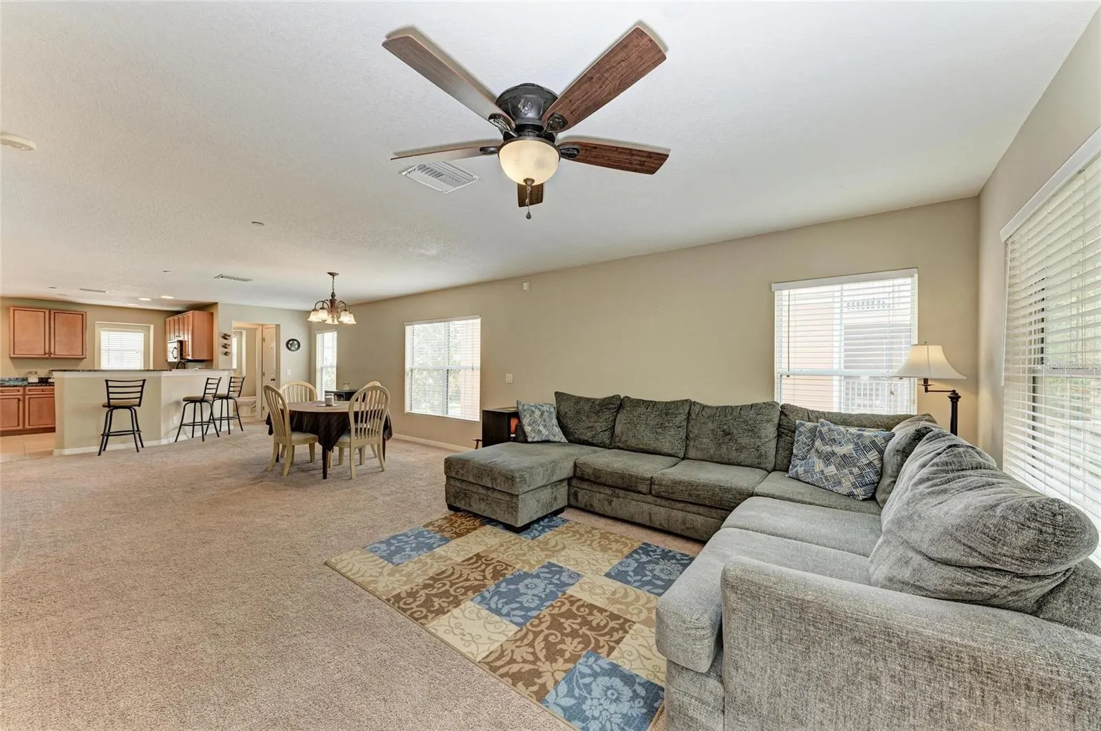 8848 WHITE SAGE LOOP