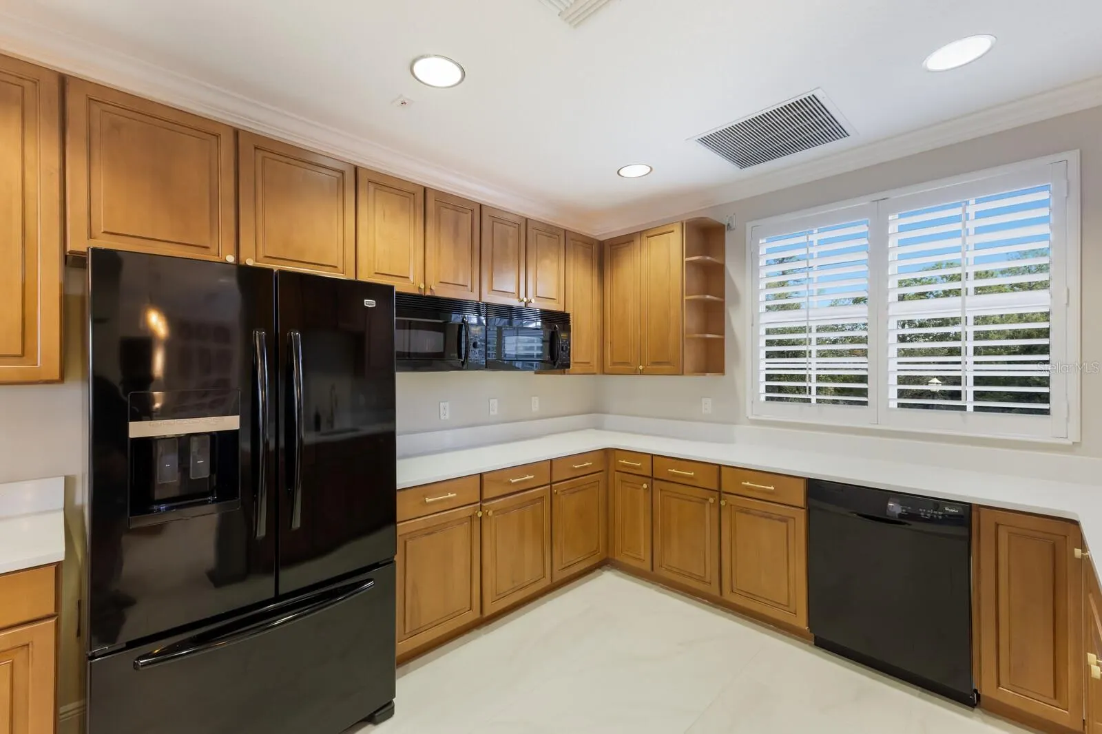 6430 WATERCREST WAY #201, #201