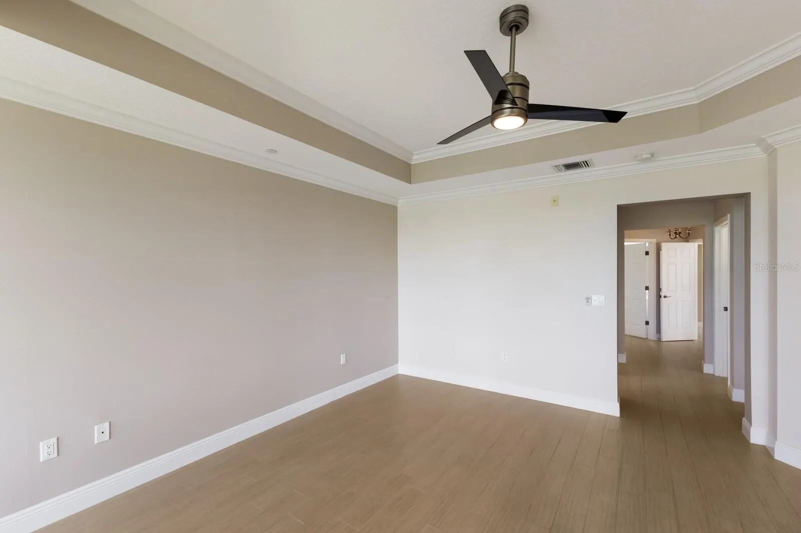 6430 WATERCREST WAY #201, #201