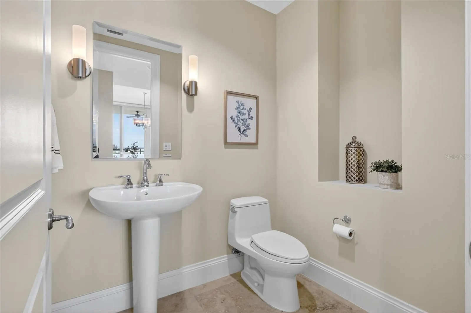 130 RIVIERA DUNES WAY #1104, #1104