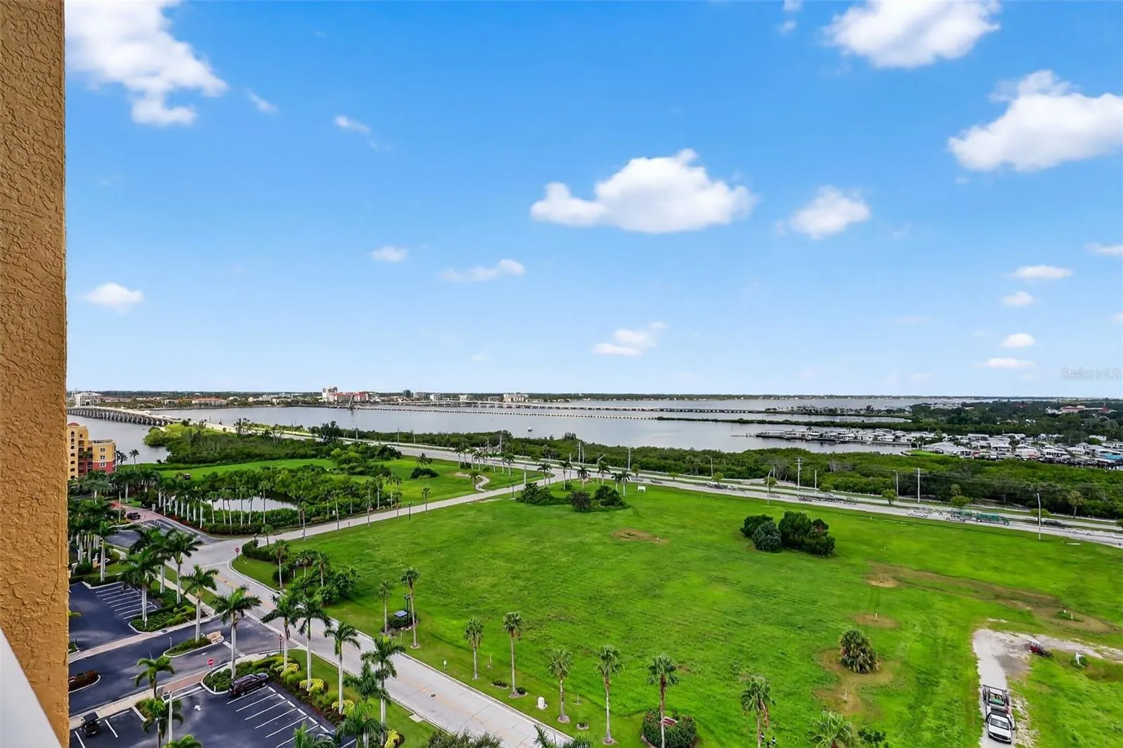 130 RIVIERA DUNES WAY #1104, #1104