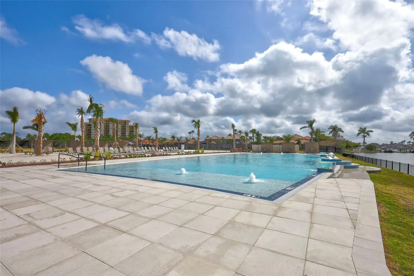 130 RIVIERA DUNES WAY #1104, #1104