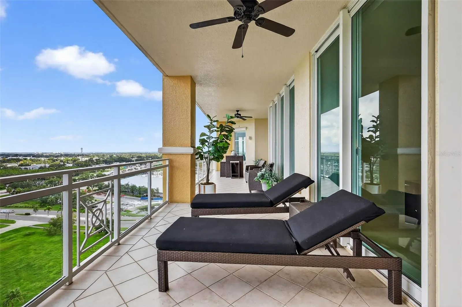 130 RIVIERA DUNES WAY #1104, #1104