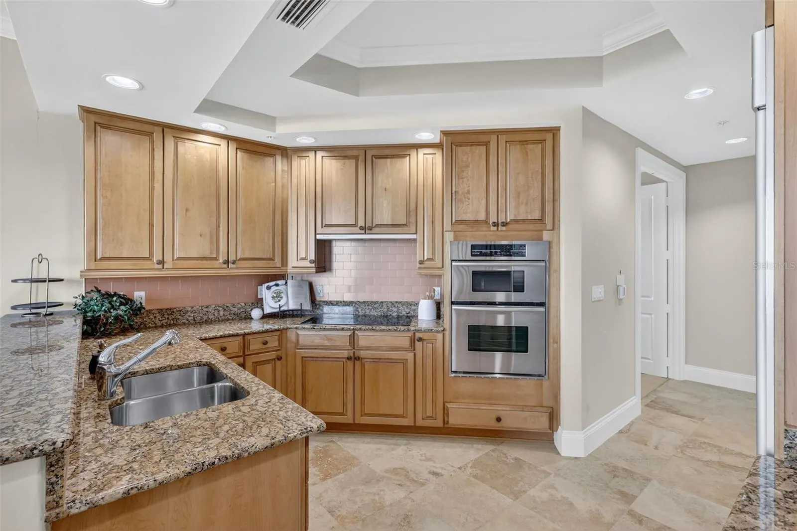 130 RIVIERA DUNES WAY #1104, #1104