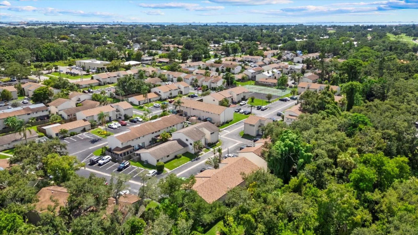 1125 LONGFELLOW WAY