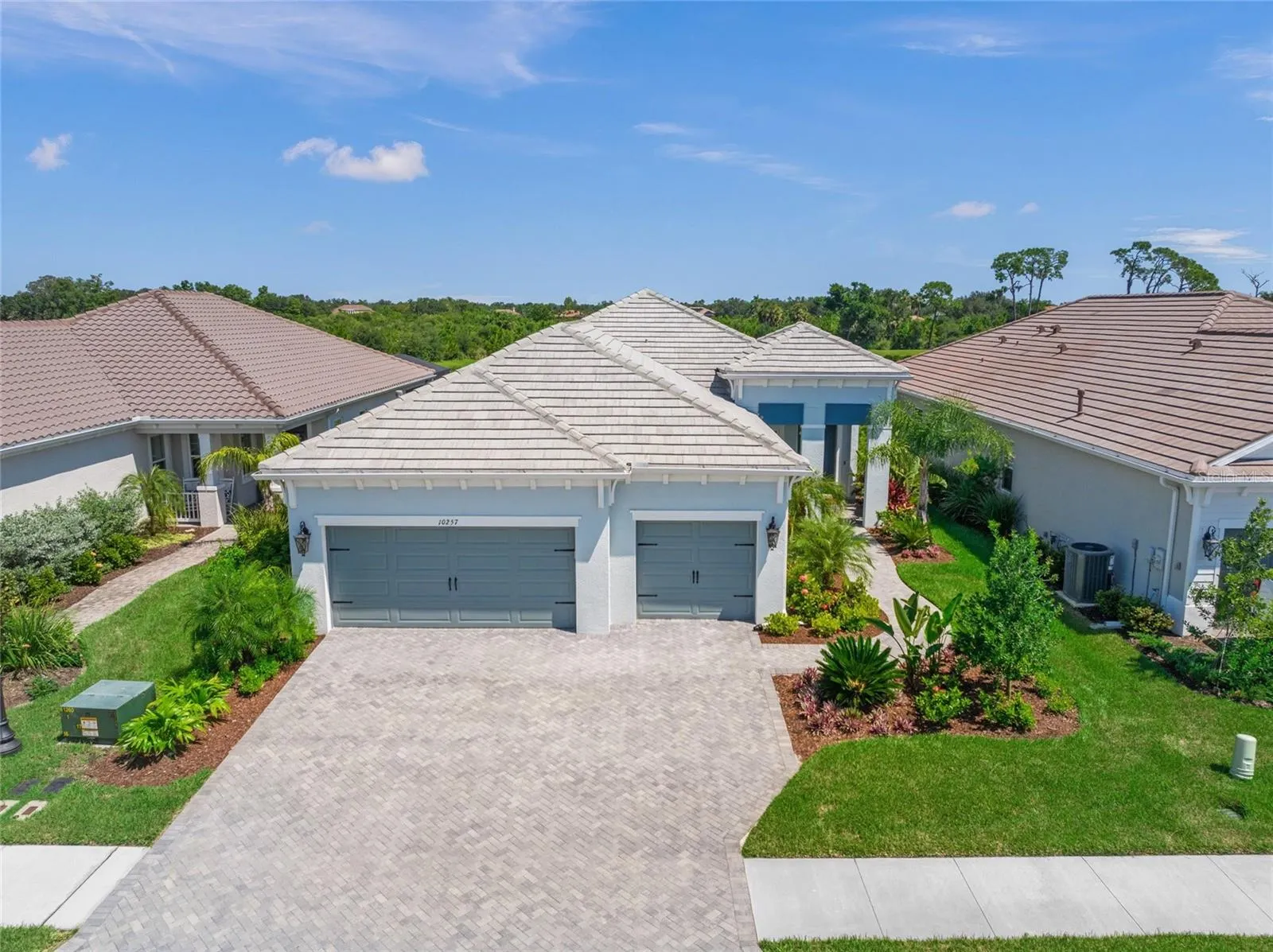 10257 CANAVERAL CIR