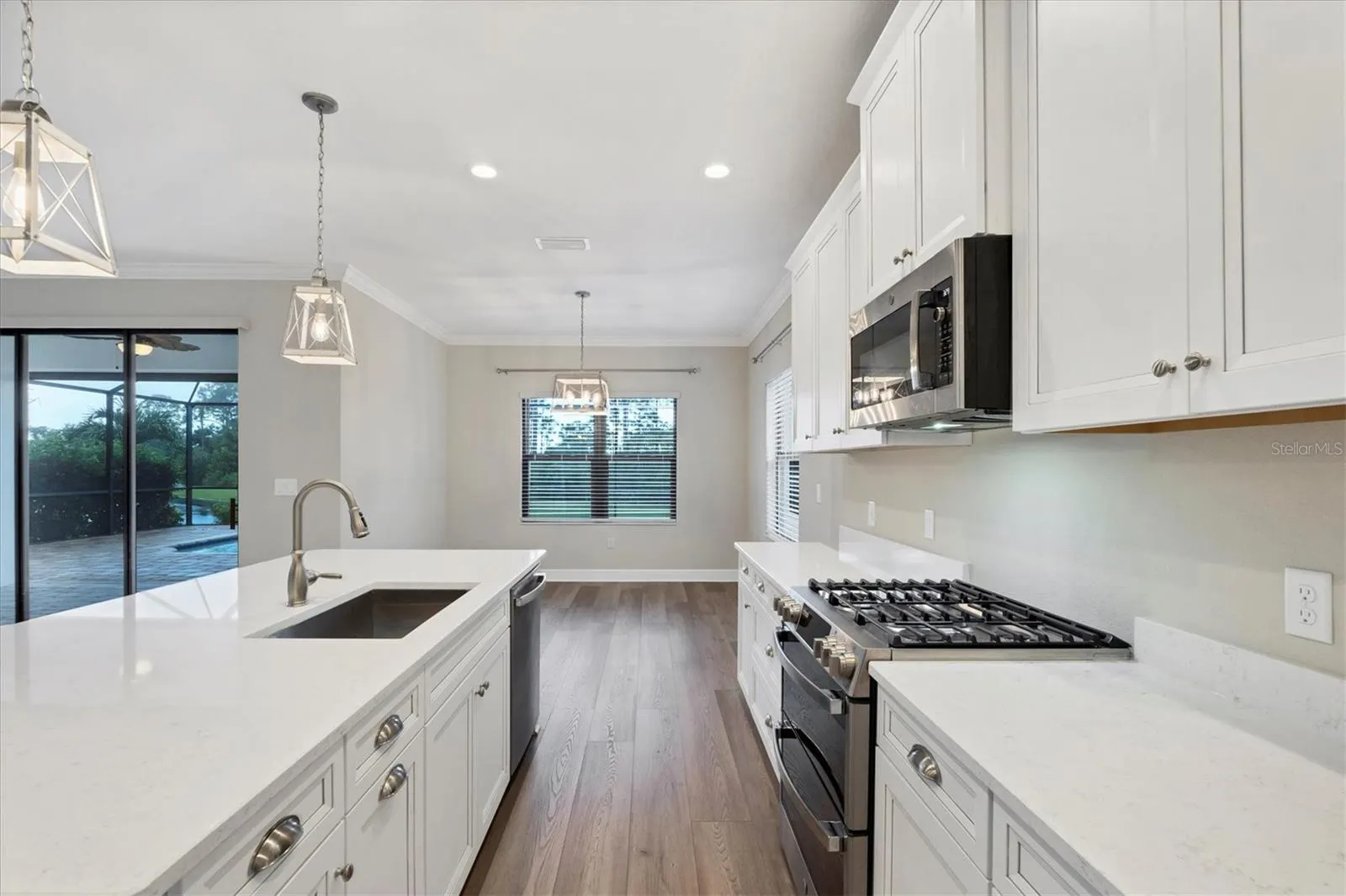 249 PALMARIA CT