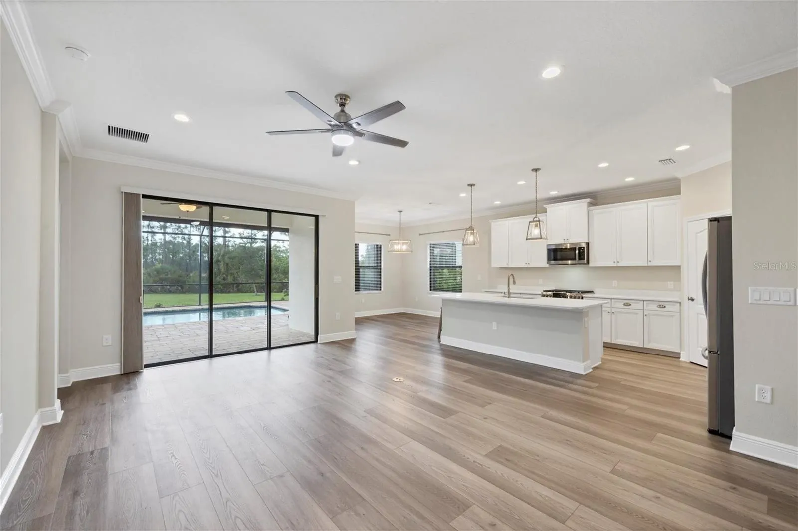 249 PALMARIA CT