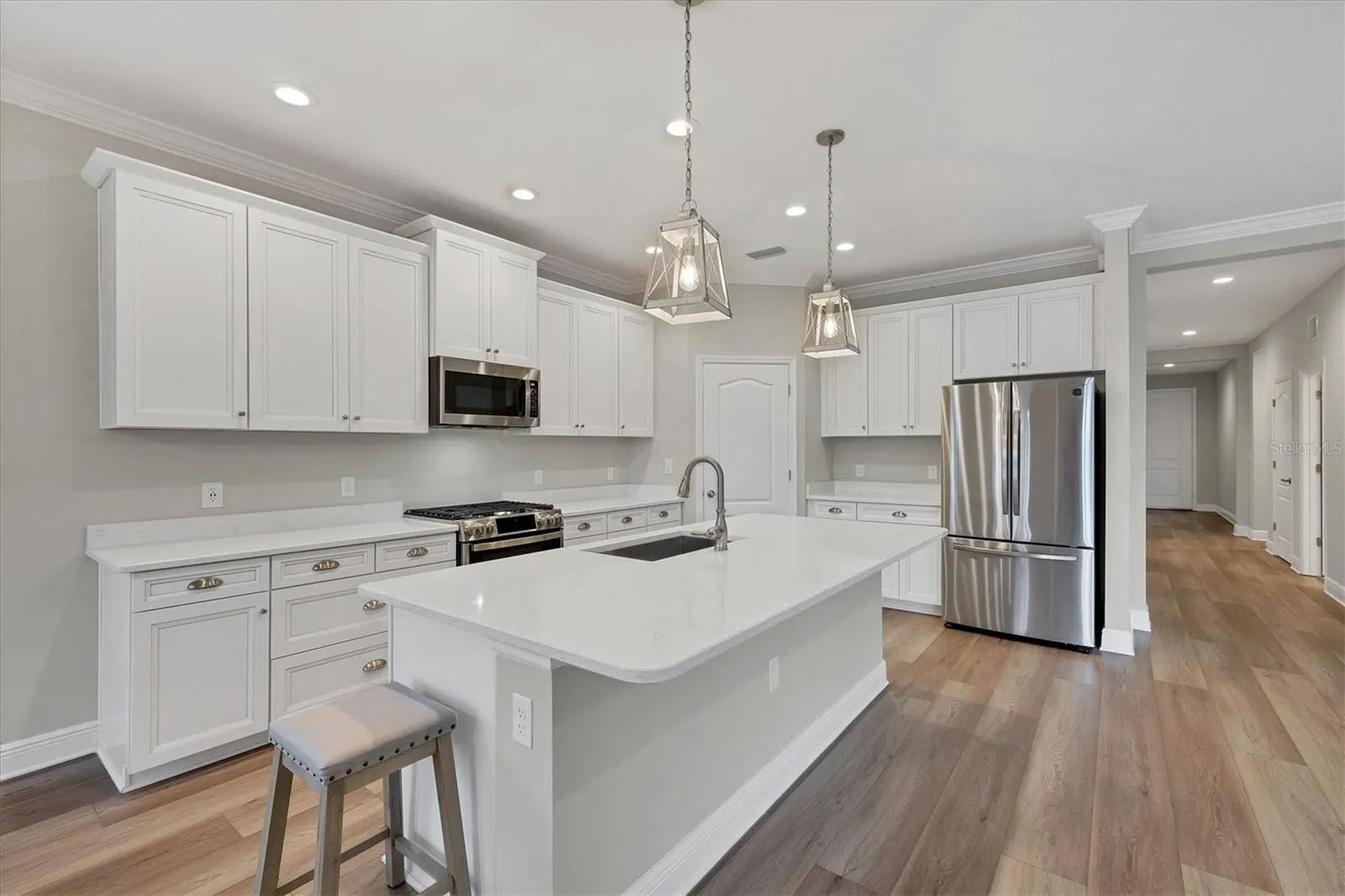 249 PALMARIA CT