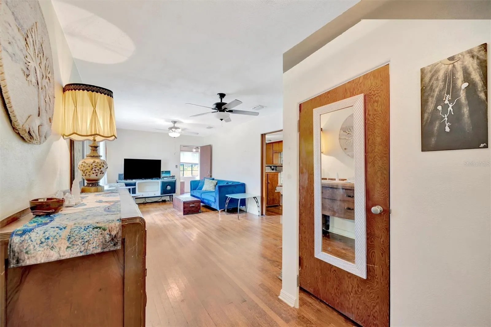 1622 18TH AVE W
